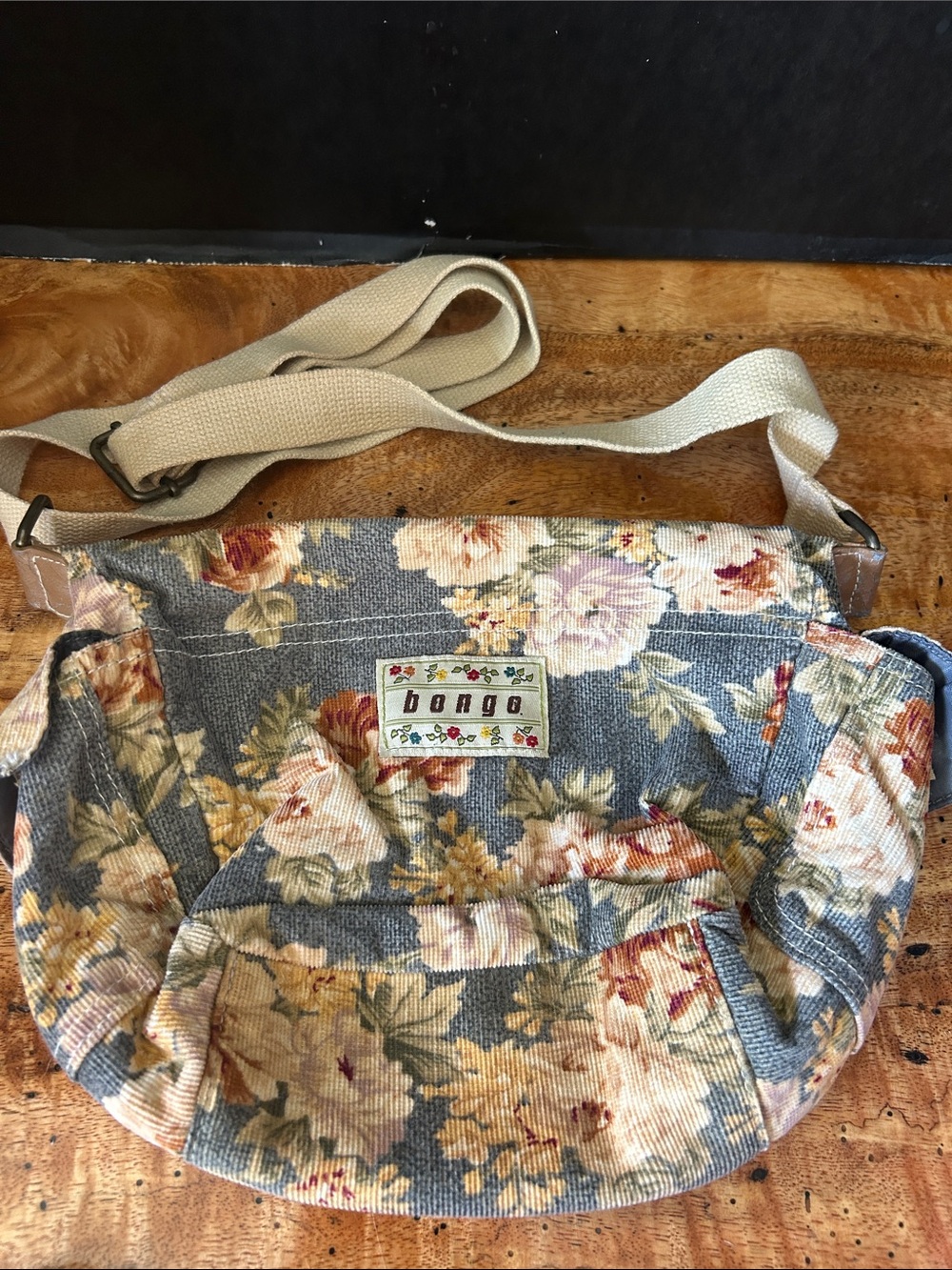 BONGO Floral Crossbody Bag in Blue and Cream